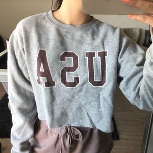 Cropped oversized sweater